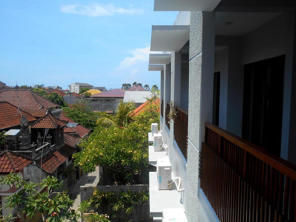 Reddoorz At Kerobokan Seminyak 2 エクステリア 写真