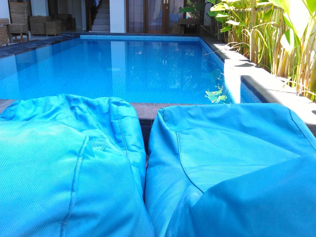 Reddoorz At Kerobokan Seminyak 2 エクステリア 写真