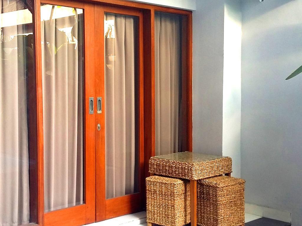 Reddoorz At Kerobokan Seminyak 2 エクステリア 写真