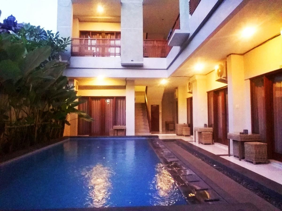 Reddoorz At Kerobokan Seminyak 2 エクステリア 写真