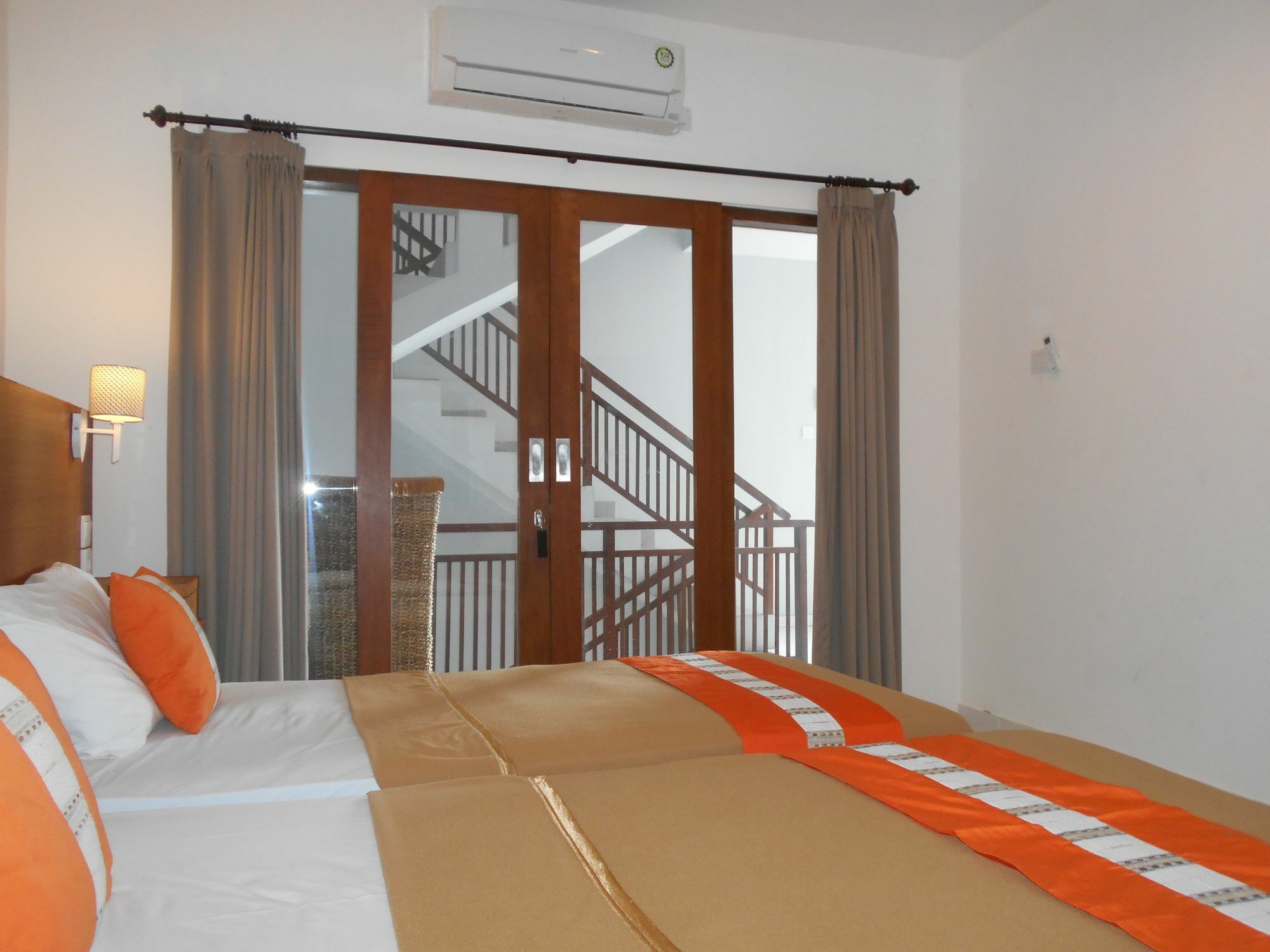 Reddoorz At Kerobokan Seminyak 2 エクステリア 写真